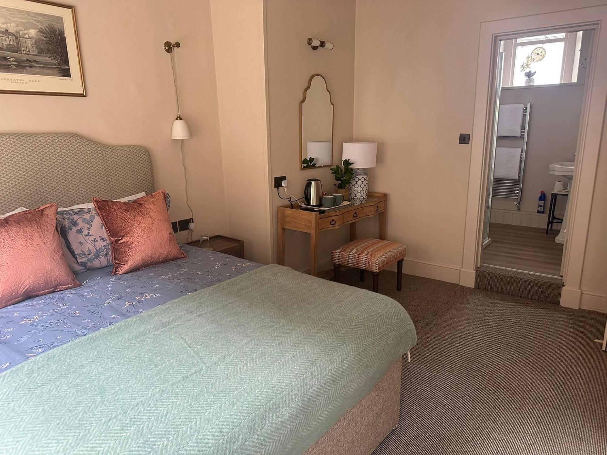 The Golden Cross Inn 3*