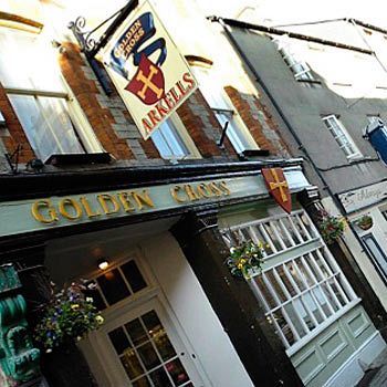 The Golden Cross Inn 3*
